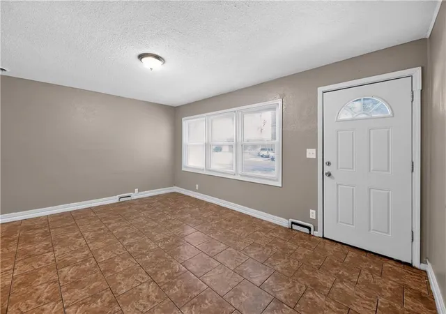 5th image of 11407 Richmond Ave, Kansas City, MO 64134 | MLS# 2633105