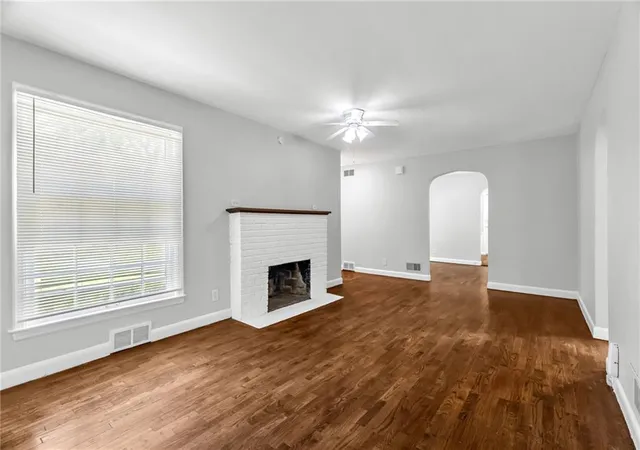 Photo 5 of Single family home for sale at 3701 NE 34 Terrace, Kansas City, MO 64117 | MLS# 2633132 | Listing updated on 2026-09-01