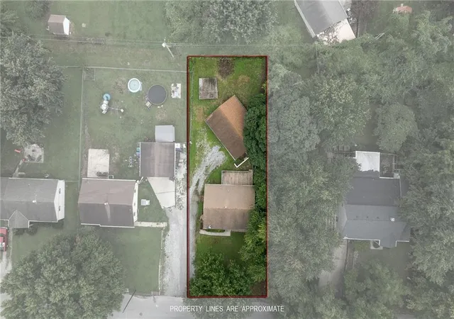 Photo 28 of Sale Pending at 3326 Lafayette St, St Joseph, MO 64507 | MLS# 2633148 | Listing updated on 2026-08-09