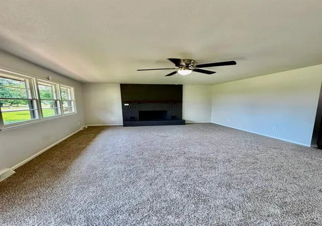 3rd image of 502 Jennifer Ln, Garden City, MO 64747 | MLS# 2633152