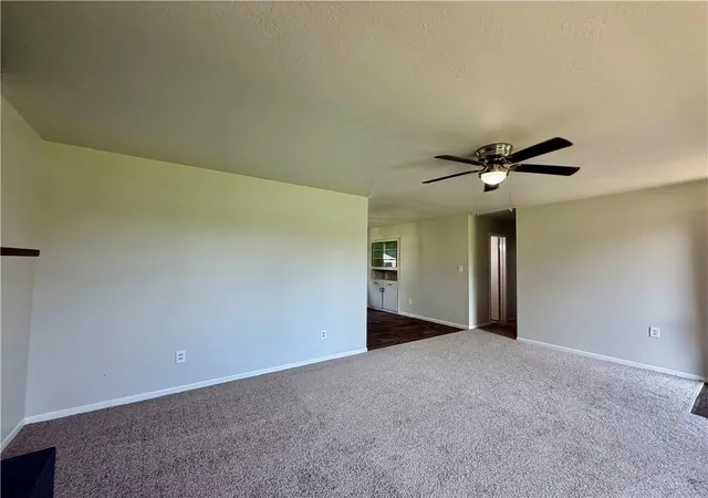 4th image of 502 Jennifer Ln, Garden City, MO 64747 | MLS# 2633152