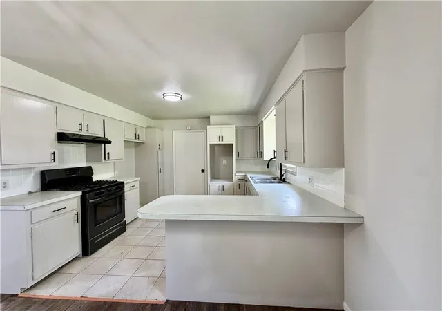 5th image of 502 Jennifer Ln, Garden City, MO 64747 | MLS# 2633152