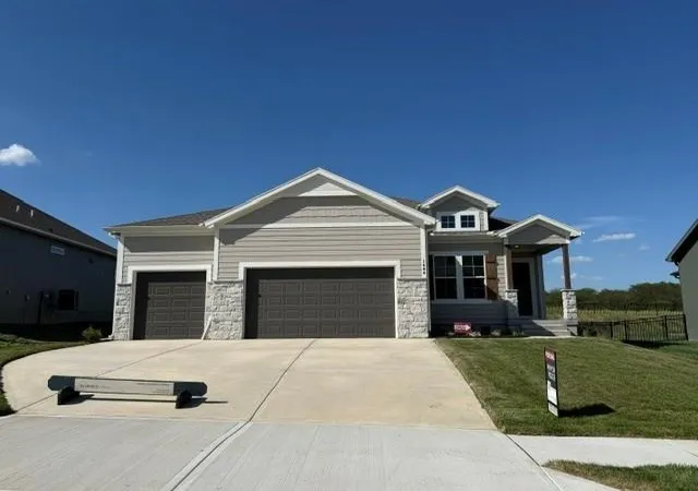 Photo 1 of Single family home for sale at 1608 Sw Arbor Park Dr, Lees Summit, MO 64082 | MLS# 2633157 | Listing updated on 2026-09-21