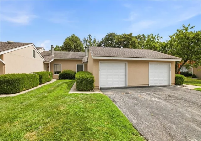 Photo 1 of Townhouse for sale at 12735 W 109th Street, Overland Park, KS 66210 | MLS# 2633177 | Listing updated on 2026-09-29