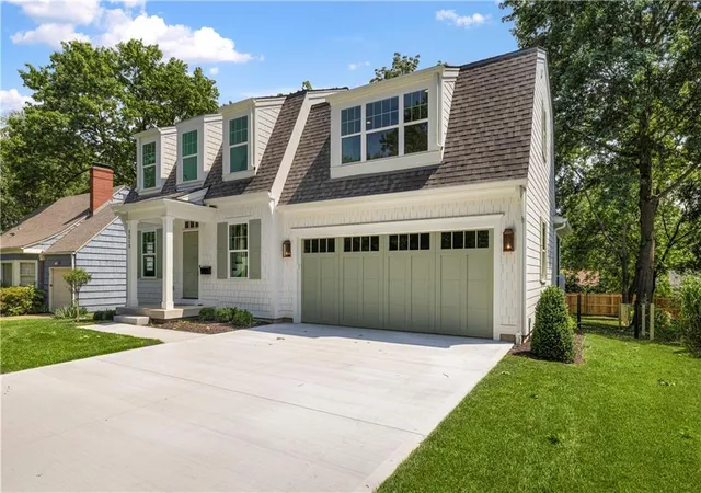2nd image of 5213 W 70Th Ter, Prairie Village, KS 66208 | MLS# 2633186