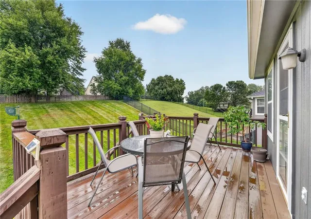45th image of 1206 Wildwood St, Leavenworth, KS 66048 | MLS# 2633198