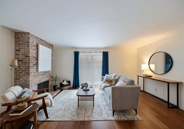 Photo 3 of Condo for sale at 4426 Jarboe St #1, Kansas City, MO 64111 | MLS# 2633200 | Listing updated on 2026-08-19