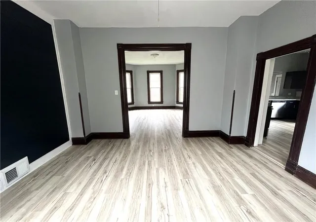 Photo 3 of Single family home for sale at 1006 Prospect Ave, Saint Joseph, MO 64501 | MLS# 2633214 | Listing updated on 2026-09-05