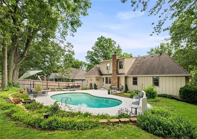 1st image of 12606 W 69th St, Shawnee, KS 66216 | MLS# 2633230