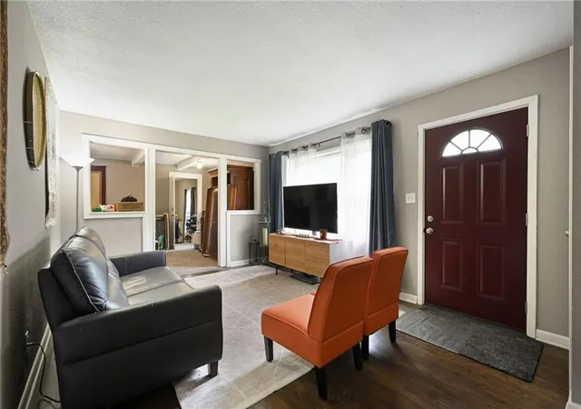 Photo 4 of Single family home for sale at 8604 E 53rd Terrace, Kansas City, MO 64129 | MLS# 2633240 | Listing updated on 2026-10-01