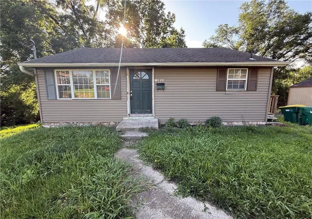 Photo 1 of Sale Pending at 2801 S 8th Street, Kansas City, KS 66103 | MLS# 2633266 | Listing updated on 2026-09-08