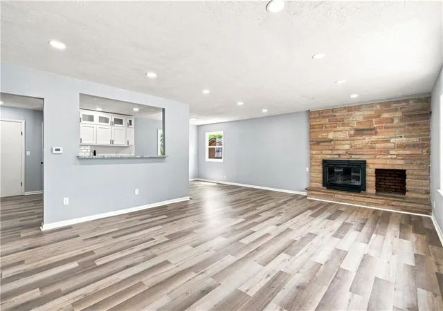 Photo 4 of Sale Pending at 1347 S Hocker Ave, Independence, MO 64055 | MLS# 2633270 | Listing updated on 2026-09-03