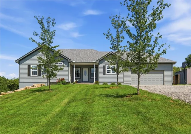 1st image of 1939 Nw 460th Rd, Kingsville, MO 64061 | MLS# 2633289