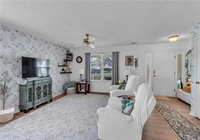 Photo 4 of Sale Pending at 19624 E 7th Street Ct N, Independence, MO 64056 | MLS# 2633301 | Listing updated on 2026-08-24