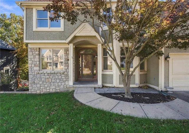 Photo 3 of Single family home for sale at 2509 NE 78th Street, Kansas City, MO 64118 | MLS# 2633345 | Listing updated on 2026-10-28