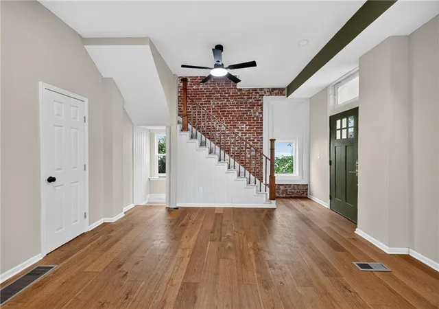 Photo 1 of Single family home for sale at 528 Park Ave, Kansas City, MO 64124 | MLS# 2633373 | Listing updated on 2026-08-27