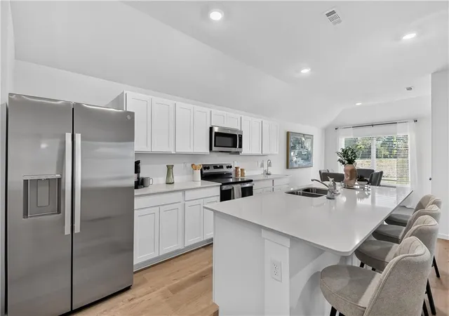 Photo 3 of Single family home for sale at 1604 Sw 9th Street, Oak Grove, MO 64075 | MLS# 2633376 | Listing updated on 2026-10-09