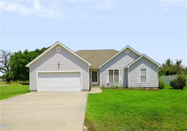2nd image of 821 E 19th St, Galena, KS 66739 | MLS# 2633383