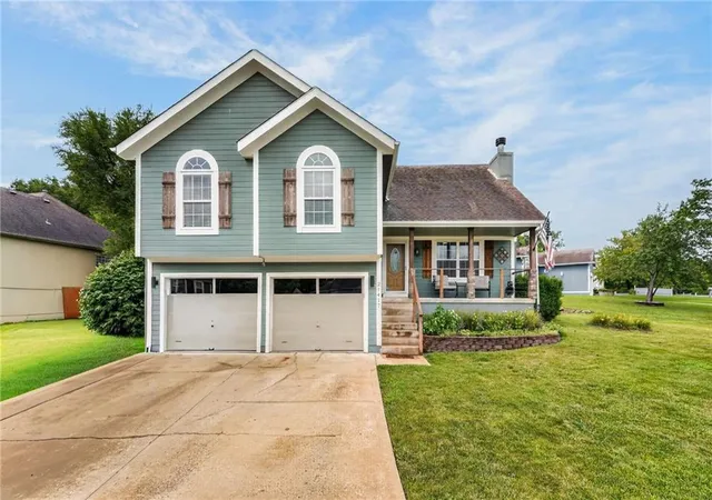 Photo 1 of Single family home for sale at 21417 E 50th Terrace S, Blue Springs, MO 64015 | MLS# 2633384 | Listing updated on 2026-09-01