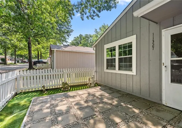 Photo 3 of Sale Pending at 11327 W 77th Terrace, Overland Park, KS 66214 | MLS# 2633396 | Listing updated on 2026-08-28