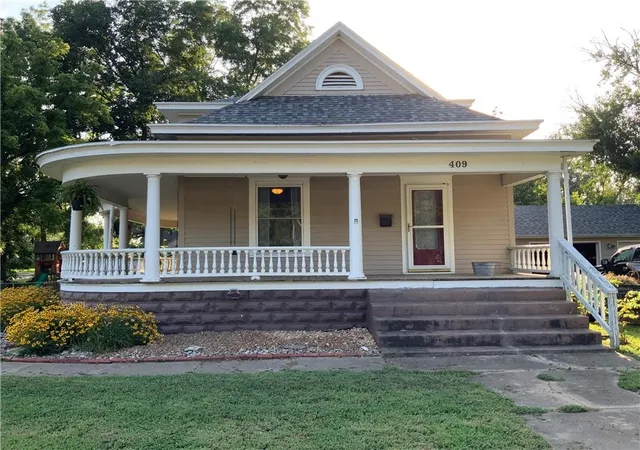 4th image of 409 S Green St, Yates Center, KS 66783 | MLS# 2633410