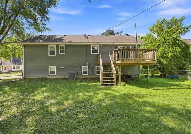 28th image of 10027 Noland Rd, Lenexa, KS 66215 | MLS# 2633423