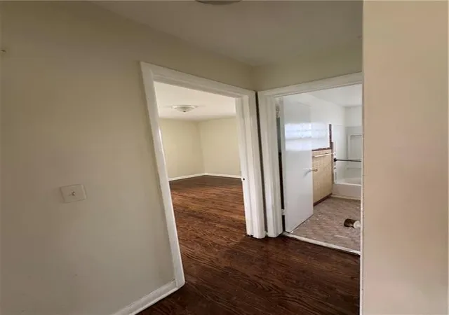Listing Photo 4 - Condo for sale in building located at 1840 E 75th Ter, Kansas City, MO 64132