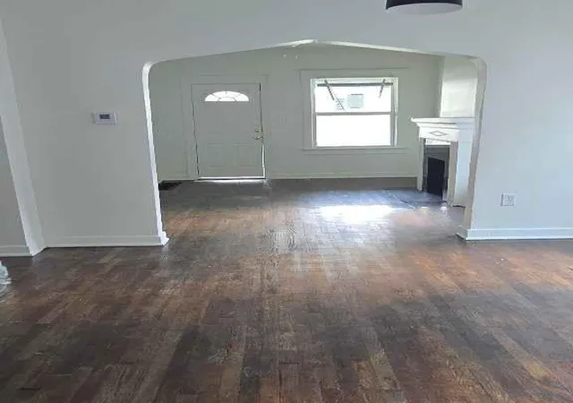 Photo 4 of Single family home for sale at 4514 Olive Ave, Kansas City, MO 64130 | MLS# 2633460 | Listing updated on 2026-09-01