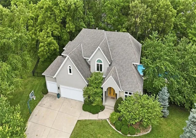 2nd image of 13125 W 127th Pl, Overland Park, KS 66213 | MLS# 2633466