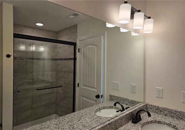 27th image of 1602 Bluestem Dr, Ottawa, KS 66067 | MLS# 2633472