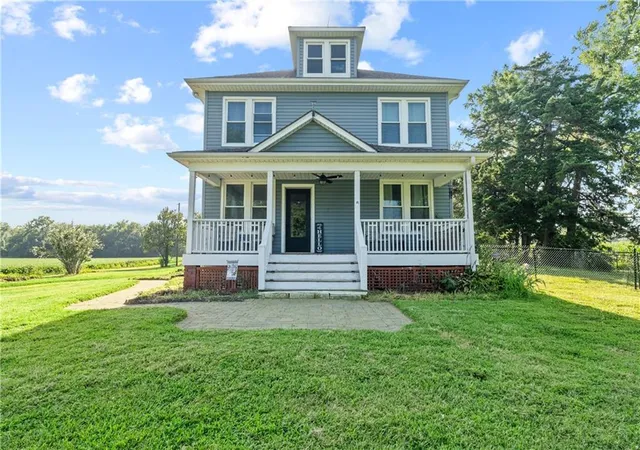 Photo 1 of Single family home for sale at 33859 167th Street, Leavenworth, KS 66048 | MLS# 2633473 | Listing updated on 2026-09-08