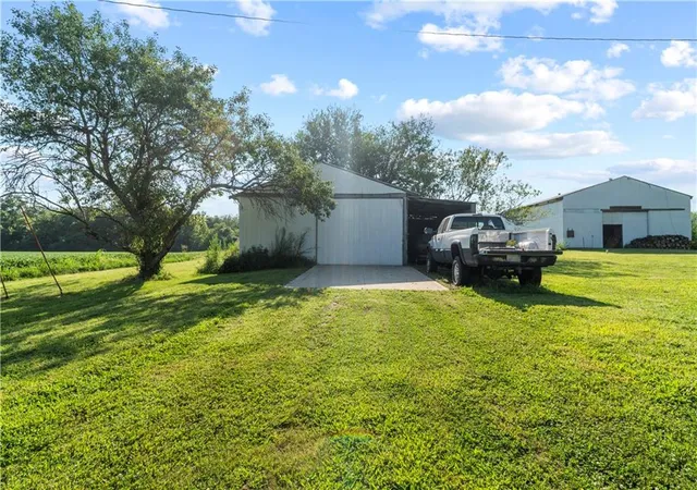 Photo 3 of Single family home for sale at 33859 167th Street, Leavenworth, KS 66048 | MLS# 2633473 | Listing updated on 2026-10-03