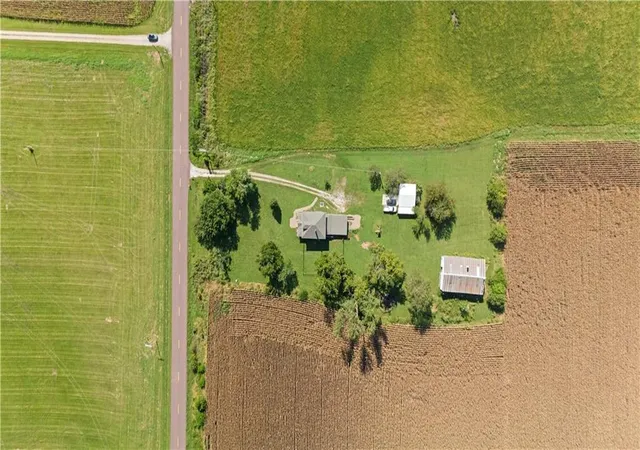 Photo 2 of Single family home for sale at 33859 167th Street, Leavenworth, KS 66048 | MLS# 2633473 | Listing updated on 2026-10-03