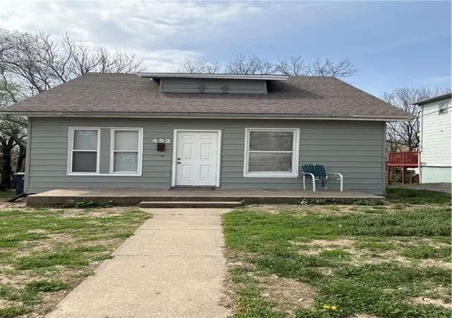Photo 1 of Single family home for sale at 452 Donnelly Ave, Kansas City, MO 64125 | MLS# 2633484 | Listing updated on 2026-09-02