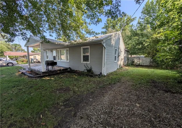 3rd image of 210 W 19Th St, Holden, MO 64040 | MLS# 2633490
