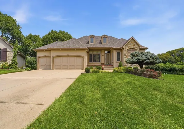 1st image of 12533 Knox St, Overland Park, KS 66213 | MLS# 2633501