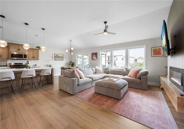 Photo 4 of Sale Pending at 1218 NE 122nd Street, Kansas City, MO 64165 | MLS# 2633509 | Listing updated on 2026-08-16