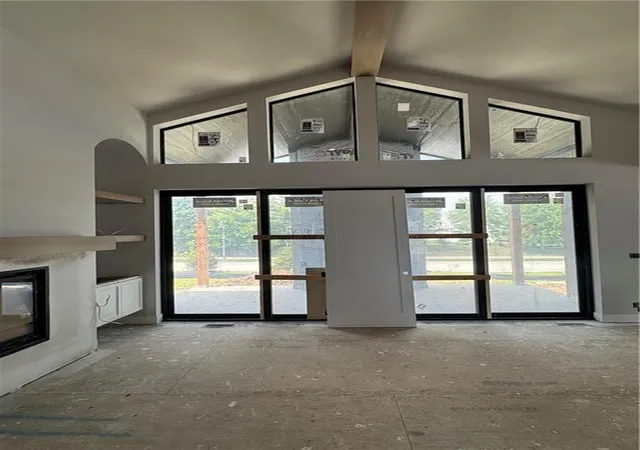 Photo 4 of Single family home for sale at 3440 W 133rd Terrace, Leawood, KS 66209 | MLS# 2633524 | Listing updated on 2026-10-01
