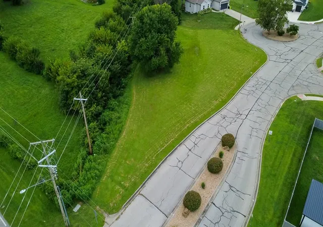 1st image of 2509 Jones Ranch Pkwy, Harrisonville, MO 64701 | MLS# 2633561
