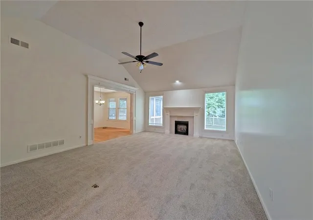 Photo 3 of Sale Pending at 1645 SE Dalton Dr, Lees Summit, MO 64081 | MLS# 2633584 | Listing updated on 2026-08-14