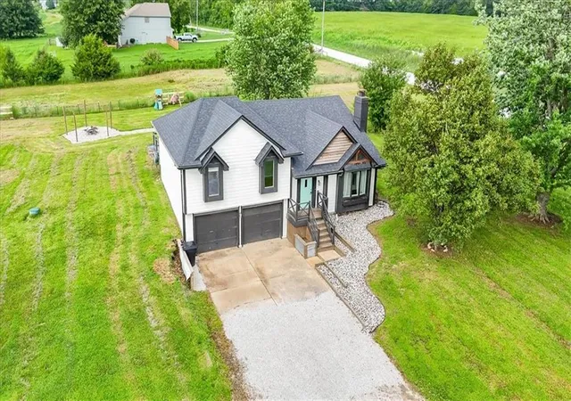 1st image of 1411 Nw 200th Rd, Holden, MO 64040 | MLS# 2633586