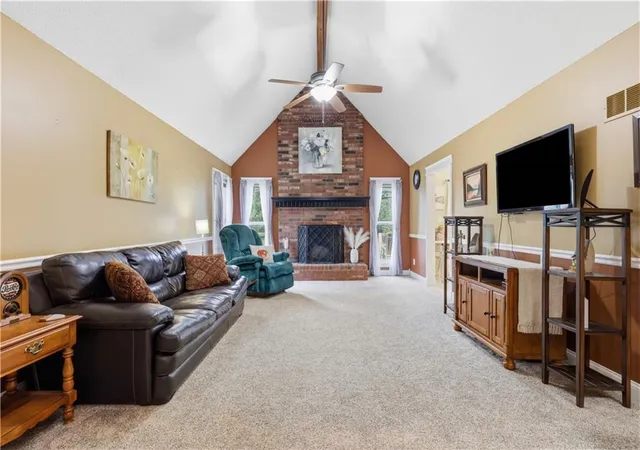 Photo 3 of Sale Pending at 2219 N Whitney Rd, Independence, MO 64058 | MLS# 2633592 | Listing updated on 2026-08-25