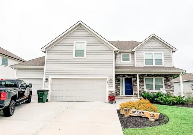 1st image of 4716 Redwood St, Leavenworth, KS 66048 | MLS# 2633601