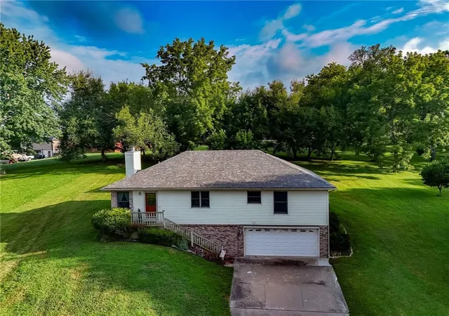 Photo 2 of Single family home for sale at 13470 Brookwood Way, St Joseph, MO 64505 | MLS# 2633623 | Listing updated on 2026-08-29