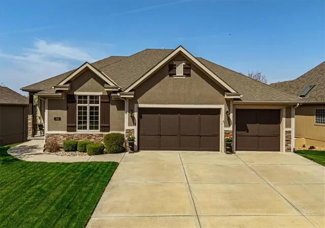 Photo 2 of Single family home for sale at 3112 Ne 91st Place, Kansas City, MO 64156 | MLS# 2633625 | Listing updated on 2026-09-02