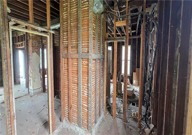 5th image of 1014 Santa Fe St, Atchison, KS 66002 | MLS# 2633628