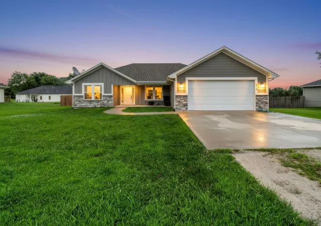 1st image of 319 W Pacific St, Kingsville, MO 64061 | MLS# 2633637