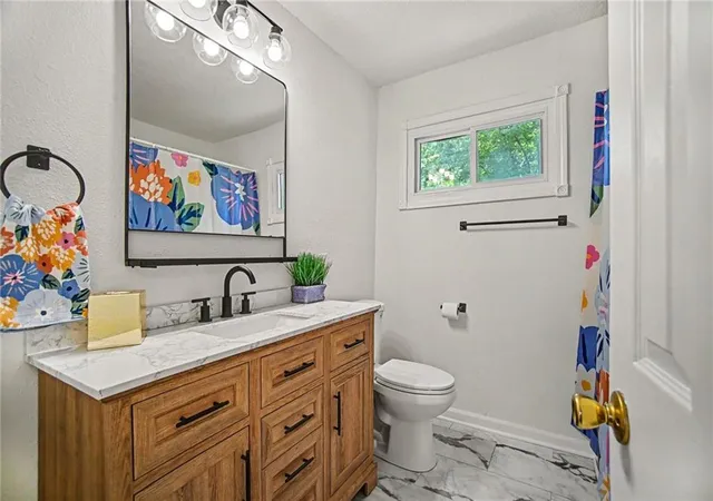 Photo 2 of Single family home for sale at 5151 N Corrington Ave, Kansas City, MO 64119 | MLS# 2633645 | Listing updated on 2026-09-06