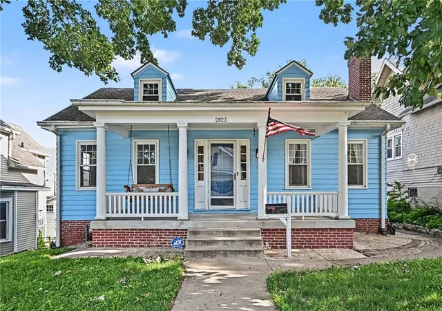 1st image of 2823 Charles St, Saint Joseph, MO 64501 | MLS# 2633646
