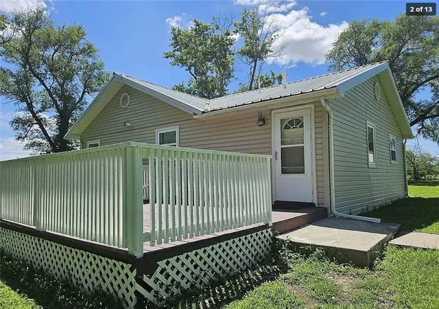 2nd image of 1086 N 100th Road, Baldwin City, KS 66006 | MLS# 2633648